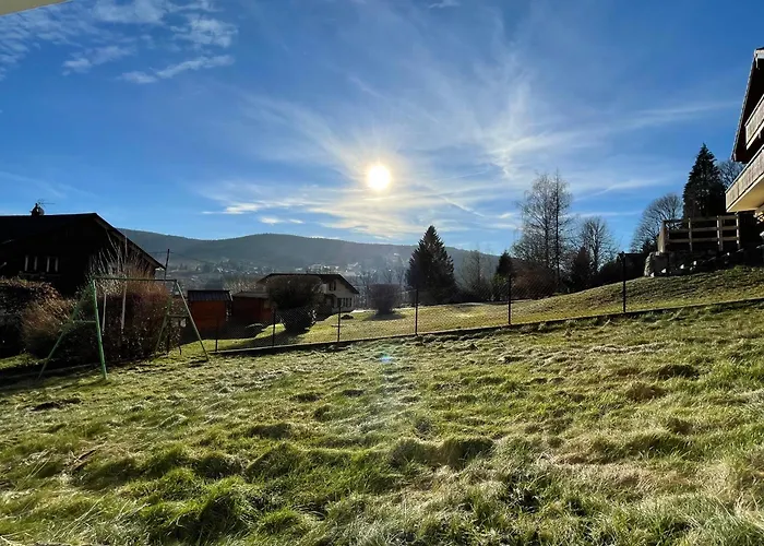 La Grande Cabane Du Blanc Ruxel